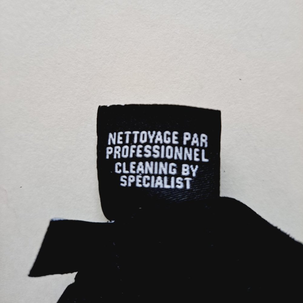 Chanel Lambskin Leather Black CC Quilted Fingerless Gloves Size 7 - Picture 10 of 12